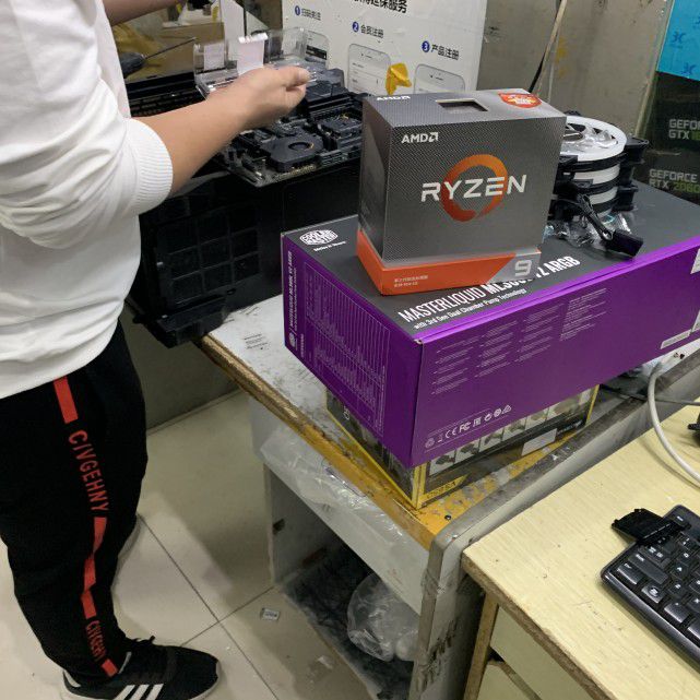 拆解GTX 770显卡风扇：清洁维护全攻略  第2张