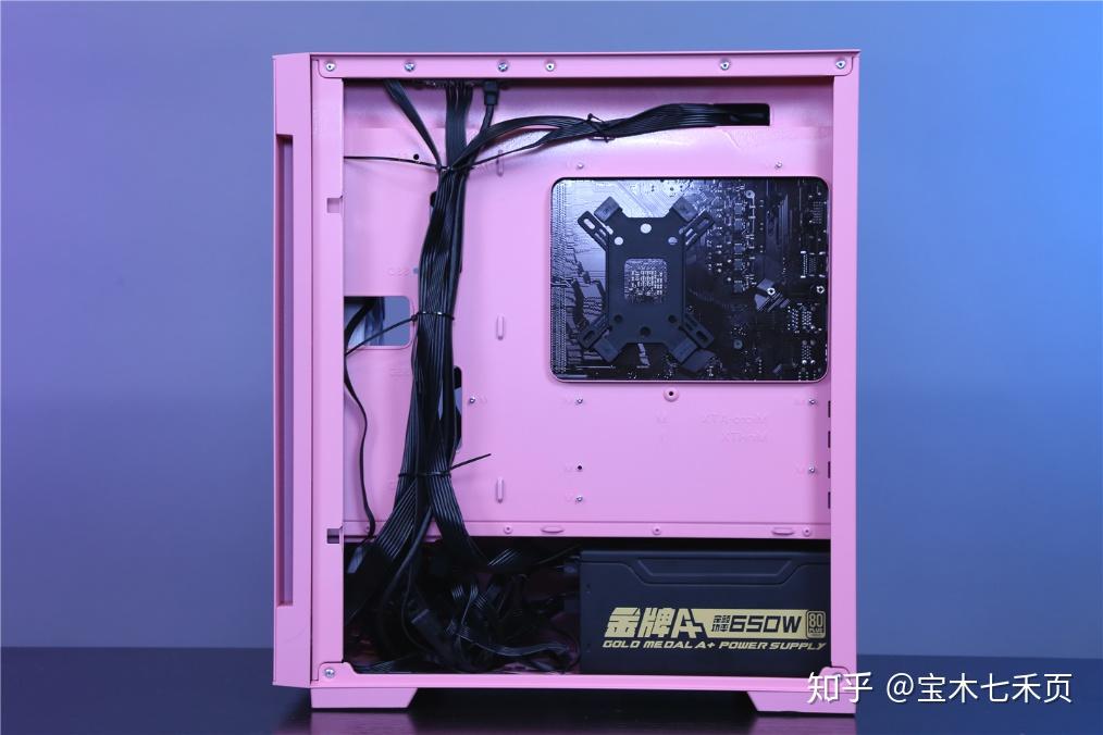 爆款揭秘！技嘉Z77GTX1070：硬件性能全解析