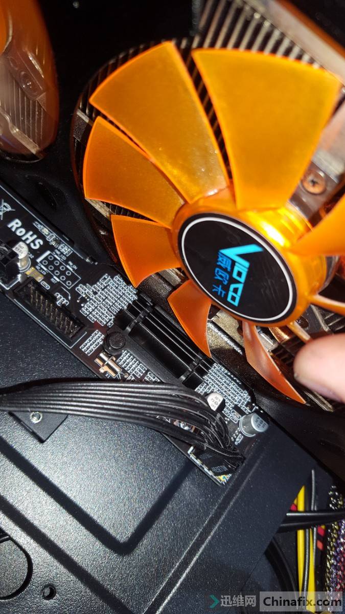 轻松学会GTX 560 Ti显卡连接教程，玩转电脑升级改造  第6张