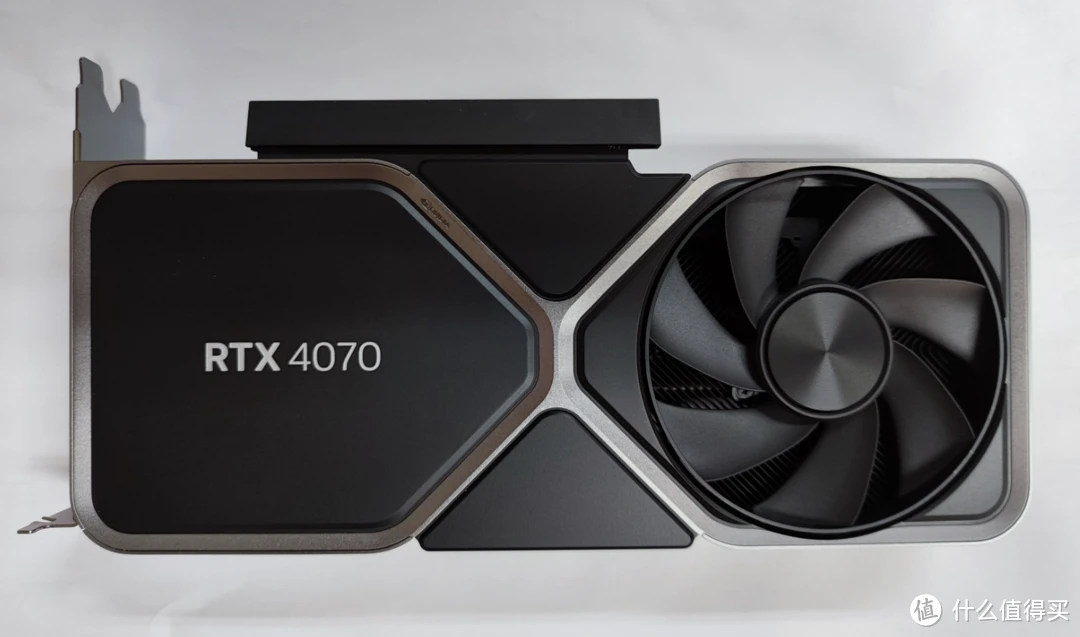 GTX660公版：当年游戏界的王者，如今还能hold住吗？  第1张