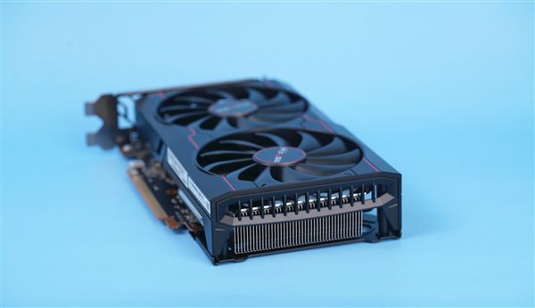 显卡选择：980 vs 750ti，性能对比告诉你该如何选购  第4张