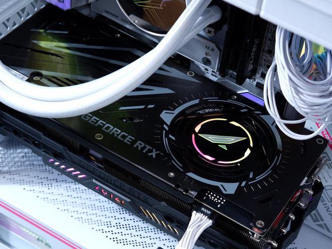 如何选择适合自己的非公版GTX980Ti显卡：性能、散热和价格全面对比分析  第7张