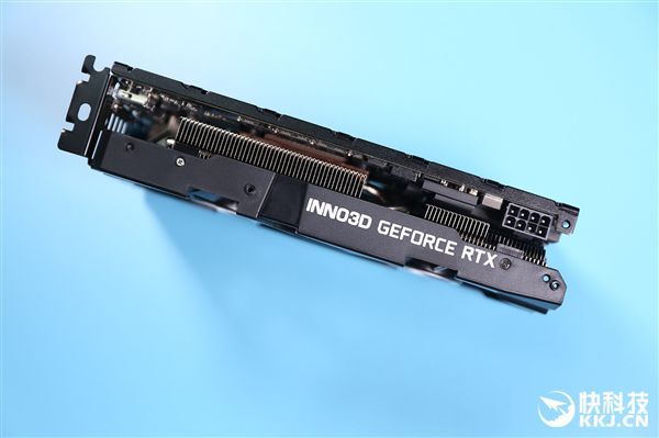 拆解索泰GTX 670极速版显卡，发现了令人惊讶的秘密  第3张