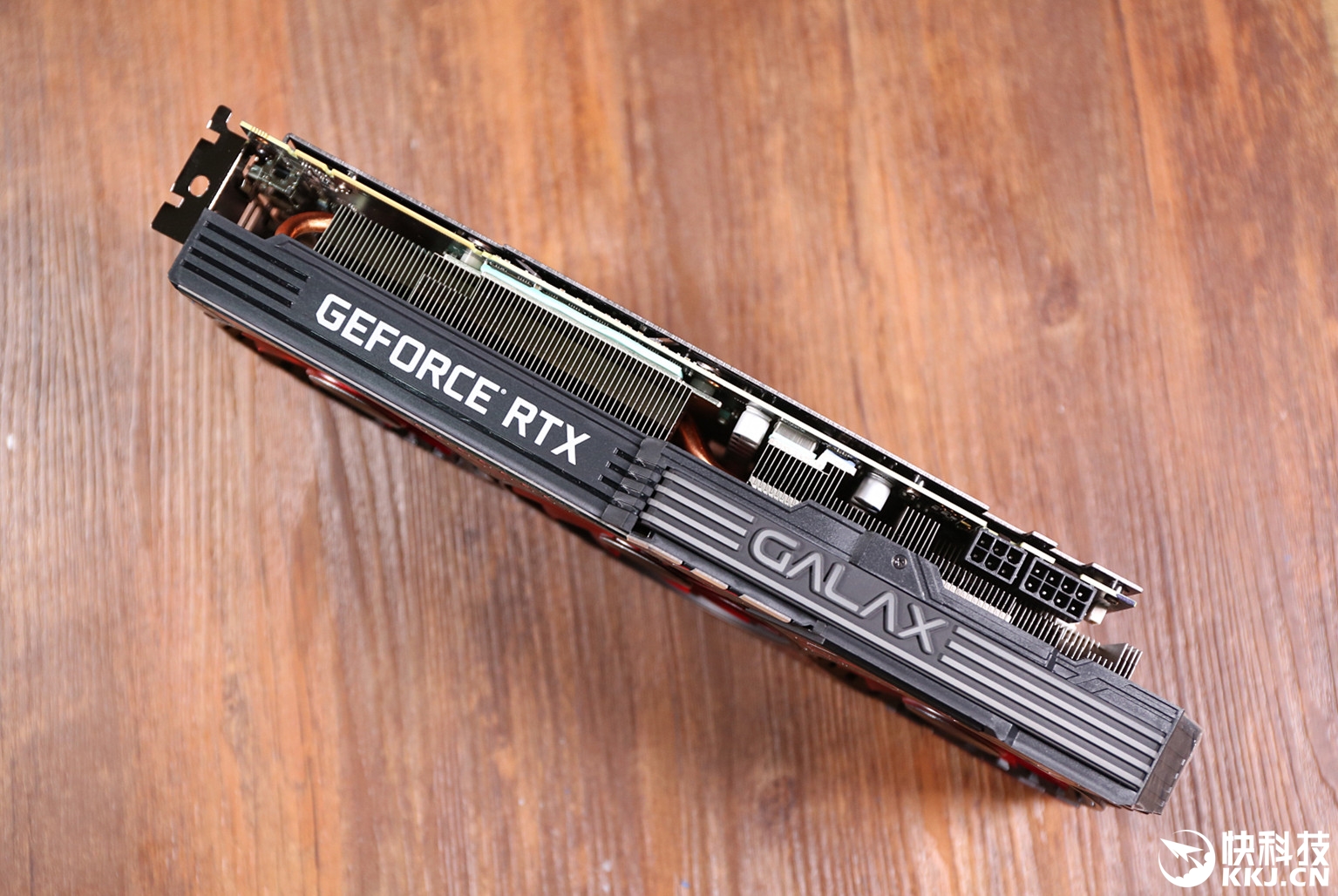 影驰1060GTX：游戏利器还是创意神器？  第1张