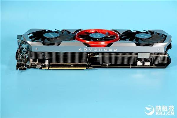 影驰GTX1050七彩虹：性能稳定，散热优秀，游戏绘画两相宜  第5张