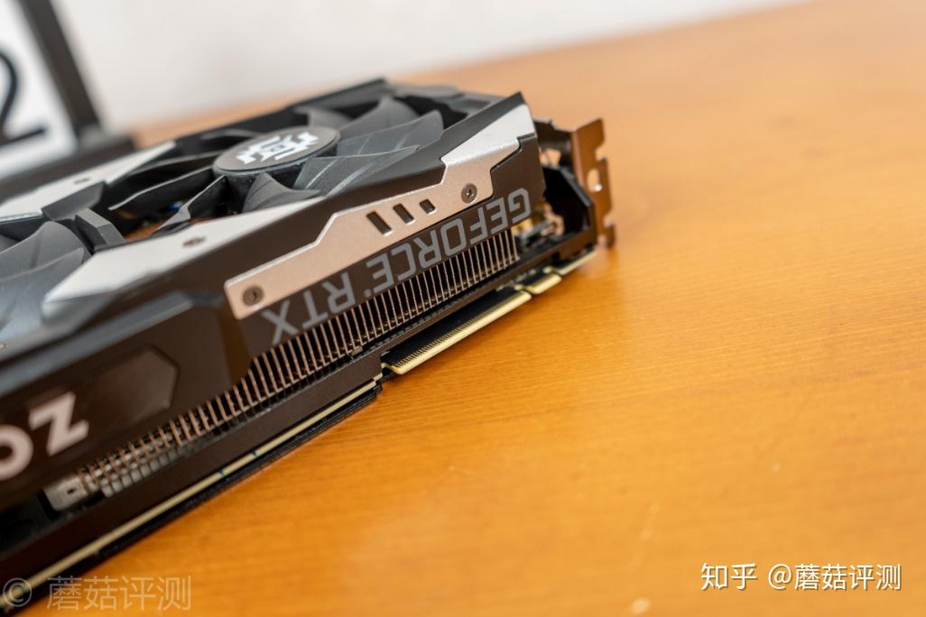 GTX660Ti显卡供电探秘：解密双6pin连接争议及性能提升原理  第8张